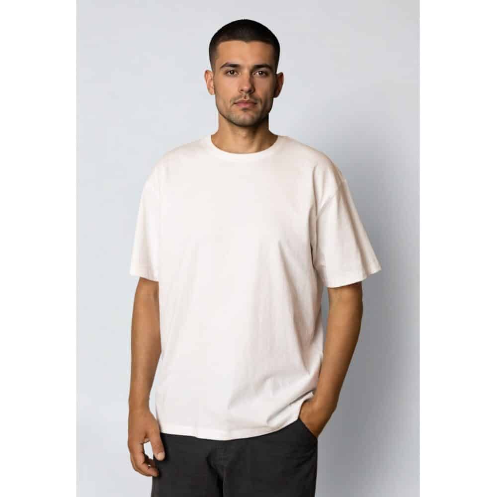 Alternative view of Fat Moose I swan tee I white