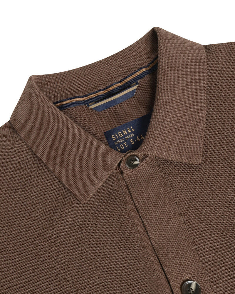 Alternative view of Signal I button vest I brown