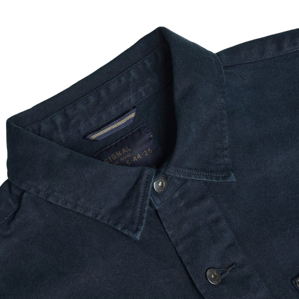 Alternative view of Signal I Twill overshirt I deep marine