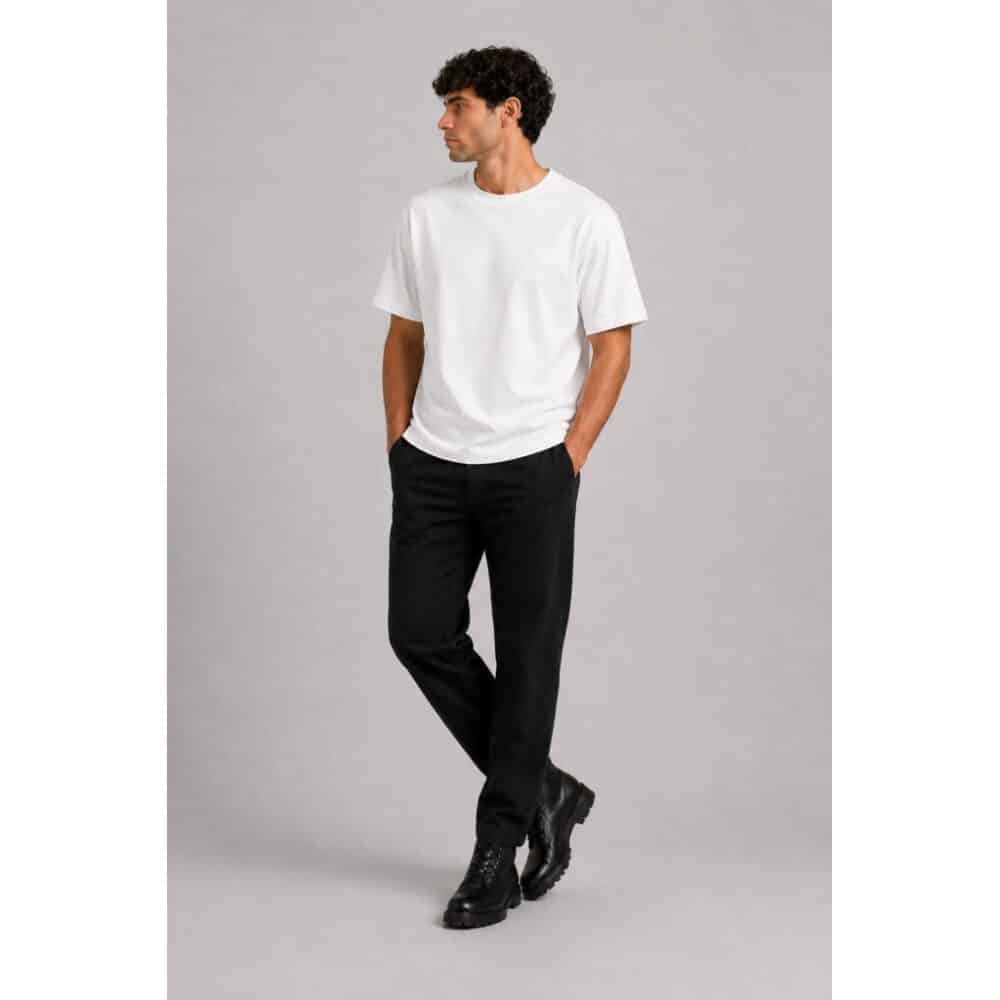Alternative view of Fat Moose I traveller tee I white