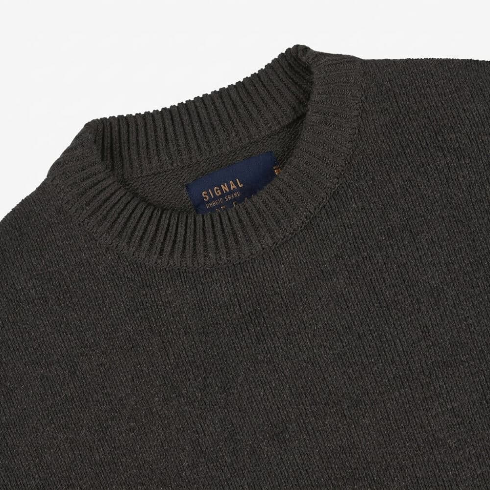 Alternative view of Signal I knit I brown coffee